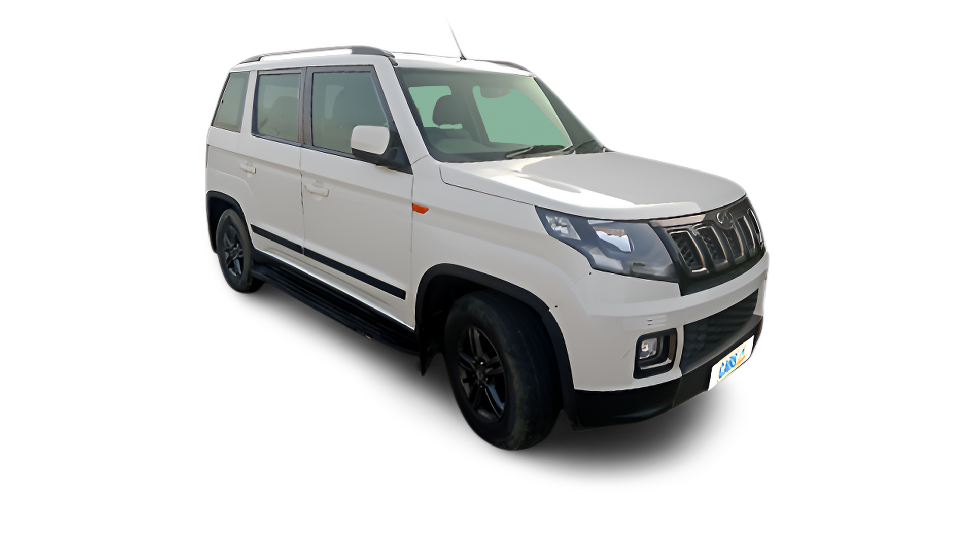 Mahindra TUV300-img